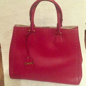 Red Hot Handbag